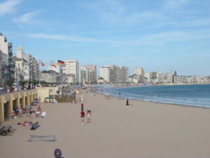 Les Incontournables à Visiter aux Sables d'Olonne Plages, Culture et Gastronomie Locale
